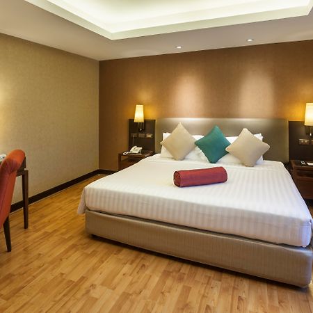 Rembrandt Hotel بانكوك المظهر الخارجي الصورة