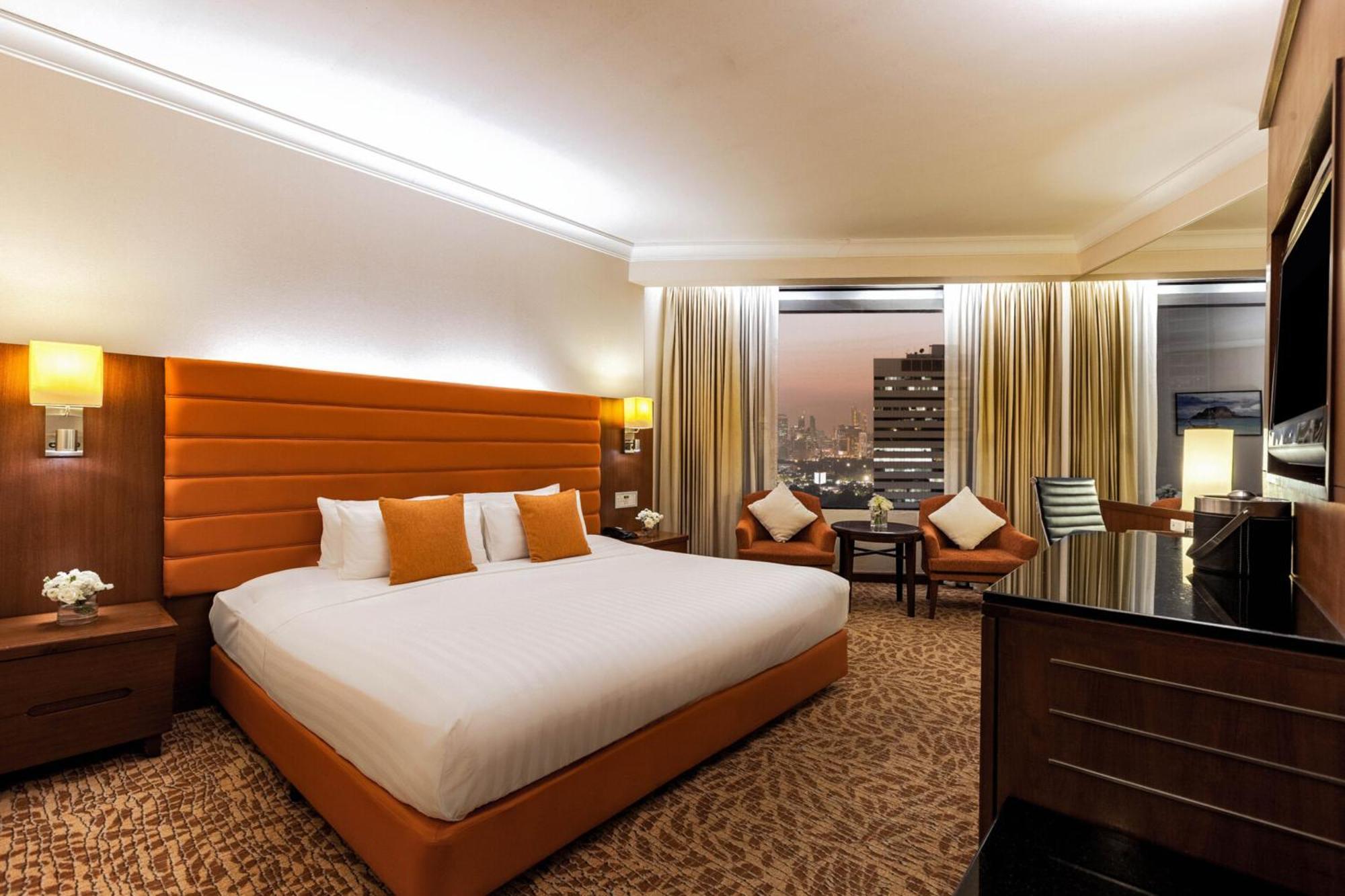 Rembrandt Hotel بانكوك المظهر الخارجي الصورة